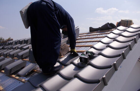 あらゆる補修について丁寧に施工いたしています | 屋根に関するご相談は都城市の深港粘土瓦工場まで